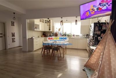 Casa cu terasa si curte 4 camere - Otopeni - 2