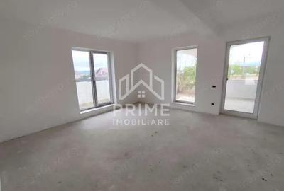 Casă cu 4 camere cu Teren 340 Mp în Micești - 9