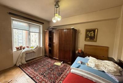 Apartament vanzare  2 camere pentru renovare - Nicolae Balcescu - 2