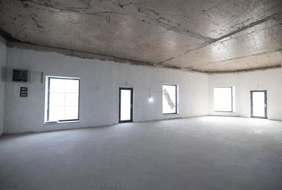 Spațiu comercial, de 200 mp, în Blașcovici - 8