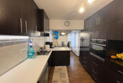 Apartament cu 4 camere decomandat, mobilat în Central - 11