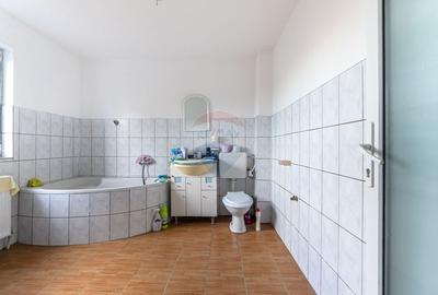 Casă individuală cu 5 camere cu Garaj în Stupini - 12