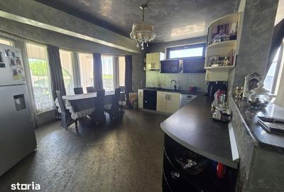 Casă cu 5 camere cu Teren 1700 Mp în Bucium - 3