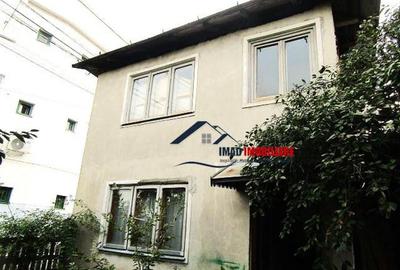 Casă cu 2 camere cu Teren 47 Mp în Central
