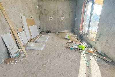 Casă cu 4 camere cu Teren 400 Mp în Crevedia - 17