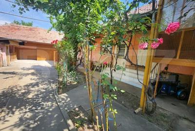 Casa individuala cu 4 camere,150 mp utili,1700 mp teren,Blaj - 2