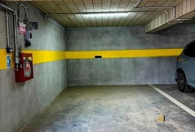 Apartament cu 3 camere decomandat în Tractorul - 6