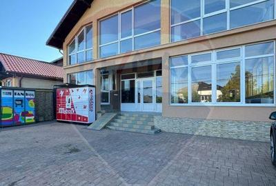 Spa?iu comercial de 378mp de inchiriat in zona Burdujeni - 11