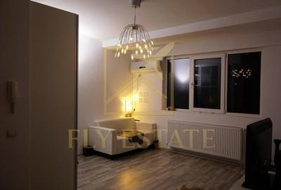 Apartament cu 2 camere semidecomandat, mobilat în 1 Mai