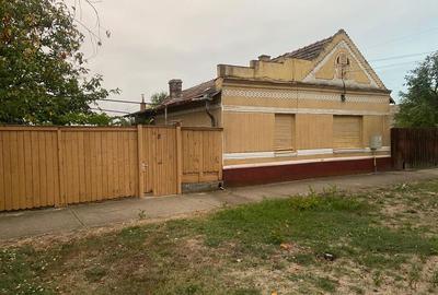 Casă cu 3 camere în Central - 6