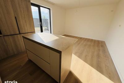Apartament cu 3 camere, mobilat în Central - 6