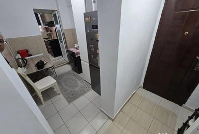 Apartament cu 2 camere semidecomandat în 23 August - 1
