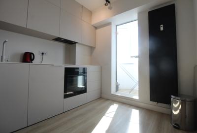 Piata Alba Iulia - Bd. Burebista - bloc mixt - studio complet renovat - 12