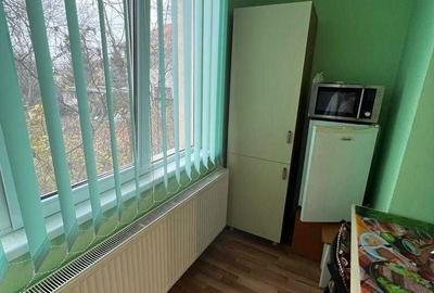 Garsonieră decomandată în Central - 6