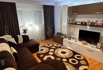 Apartament cu 3 camere decomandat, mobilat în Calea București - 1