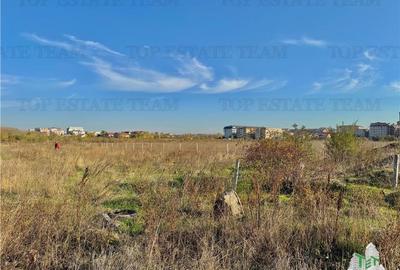 Teren de vanzare pentru bloc P + 7 sau case P + 2 / Comercial   in Drumul Tabere - 4