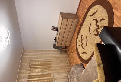 Inchiriez apartament 2 camere Craiovita noua - 1