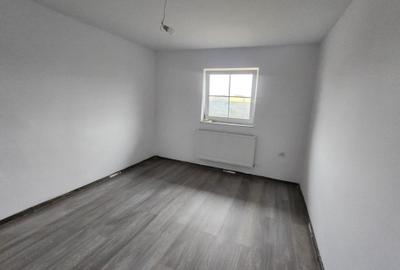 Casă cu 4 camere cu Teren 300 Mp în Hemeiuș - 7