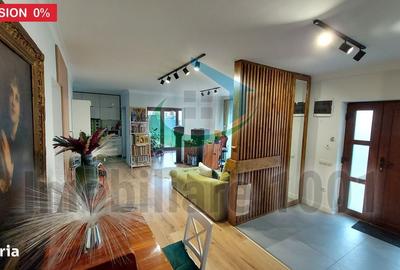 Casă cu 4 camere în Central