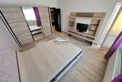 Garsonieră decomandată, mobilată în Bucium - 3