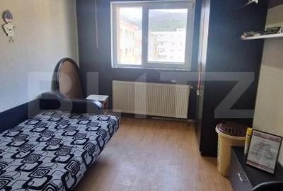 Apartament 3 camere Codlea , 60 mp cu balcon si parcare - 12