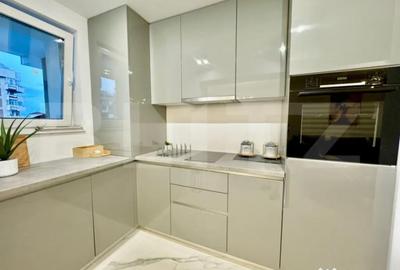 Apartament cu 2 camere decomandat în 22 Decembrie - 1