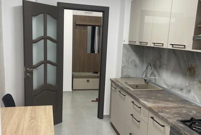 Apartament cu 2 camere în Micro 20 - 4