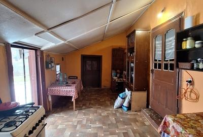 Casă cu 3 camere cu Teren 2420 Mp în Central - 20
