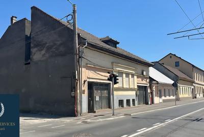 Spa?iu comercial Muncitoresc, Re?i?a - 2