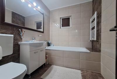 Apartament cu 3 camere decomandat - bloc izolat - zona Lipovei - 18