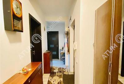Apartament de 3 camere cu 2 bai si balcon in zona Brana/Unim - 2