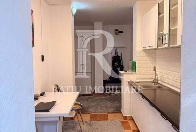 Apartament cu 3 camere în Decebal - 11