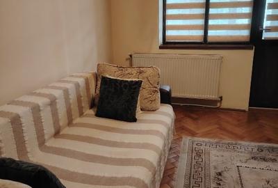 Apartament 2 camere decomandat etaj 1 Piața - 7