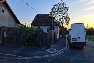 Casa pe col? cu teren 396 m2 ?i proiect de mansardare (reinnoibil) - 2