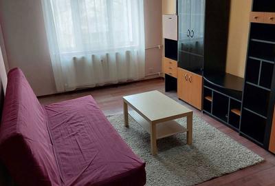 Apartament cu 2 camere decomandat în Crângași