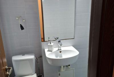 Apartament cu 3 camere semidecomandat în Central - 7