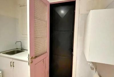 Spațiu comercial, de 88 mp, în Unirii - 3