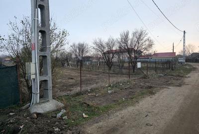 Teren de 1250 mp, în Nanov - 2