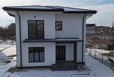 Casă individuală cu 4 camere cu Canalizare în Miroslava - 2