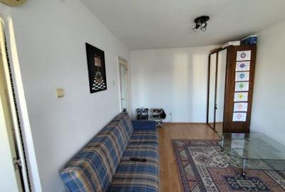 Garsonieră decomandată în Girocului - 1