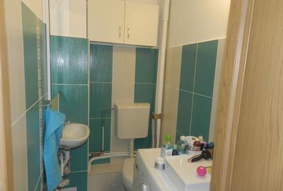 Apartament cu 3 camere decomandat în Central - 11