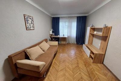 Garsonieră decomandată în 13 Septembrie - 1