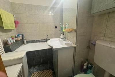 Apartament cu 3 camere decomandat, mobilat în Fabric - 3