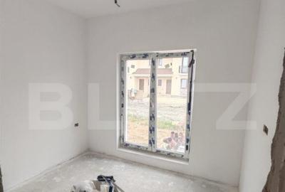 Casă cu 3 camere cu Teren 280 Mp în Moșnița Nouă