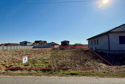 Teren intravilan 1063 mp Livada Sanleani fs.19 ml,cu utilitati(asfalt) - 5