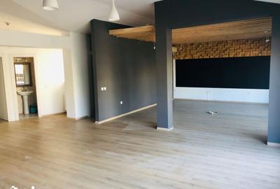 Spațiu comercial, de 180 mp, în Ștefan cel Mare