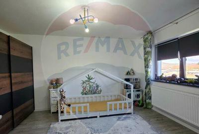 Casa noua Strada Aviatorilor Medias - 16