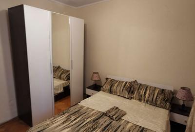 Apartament cu 3 camere decomandat, mobilat în Calea București - 1