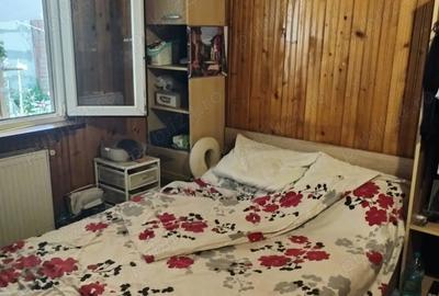 Casă cu 6 camere cu Teren 220 Mp în Central - 1