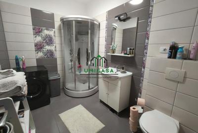 Apartament cu 3 camere decomandat în 1 Mai - 12
